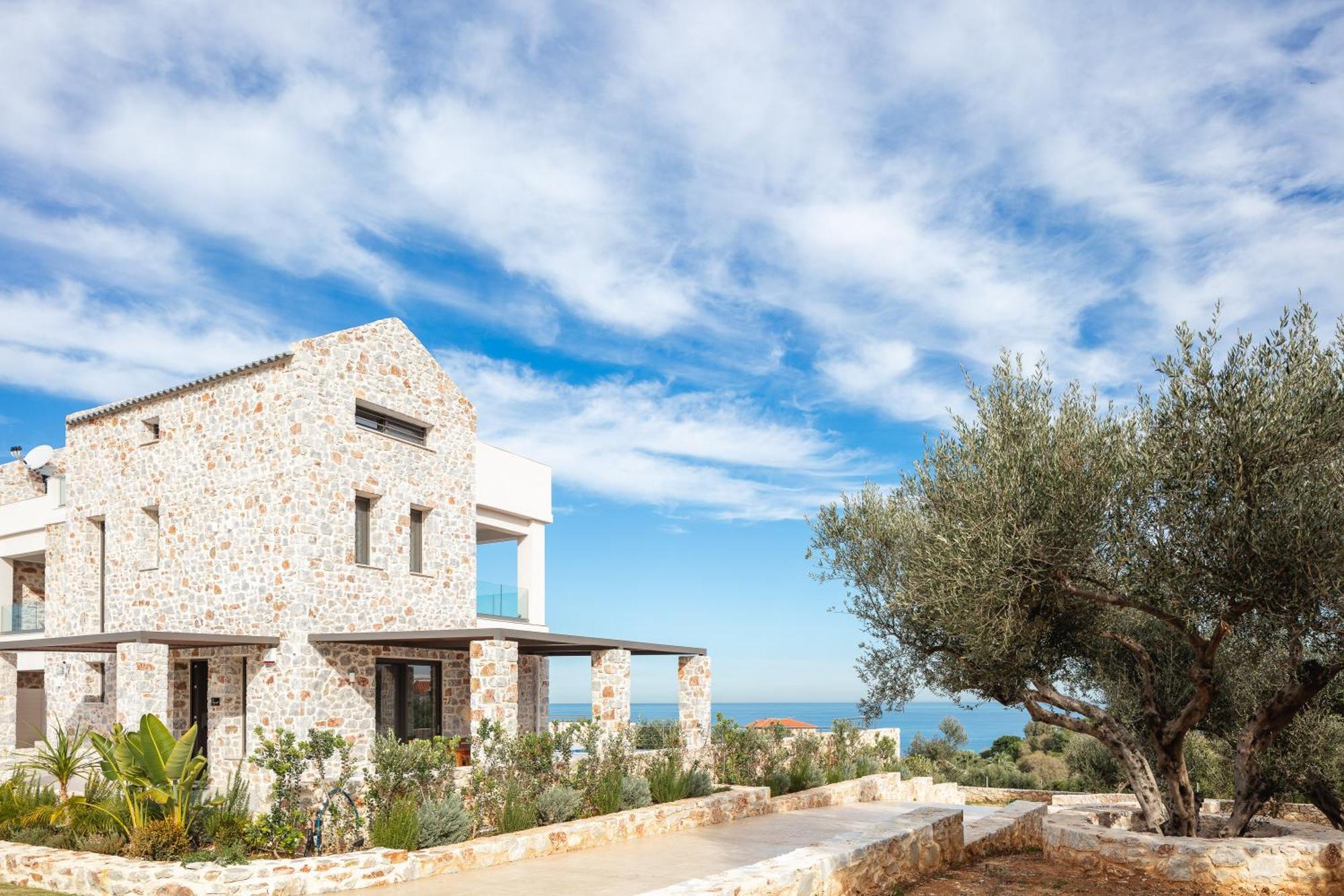 Oinolithos Luxury Villas Каламаки Экстерьер фото